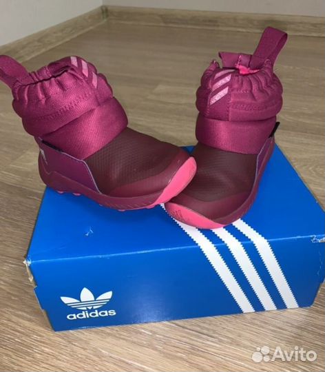 Ботинки adidas