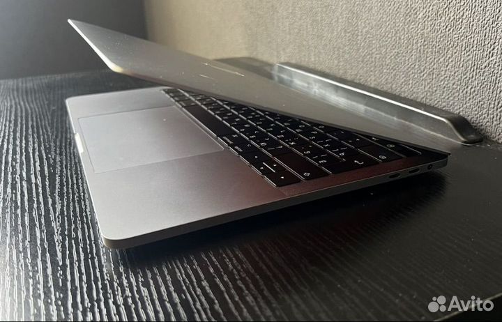 Apple MacBook Pro 13 2018 Touchbar 512 gb