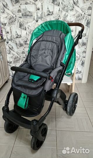 Прогулочная коляска 2 в 1