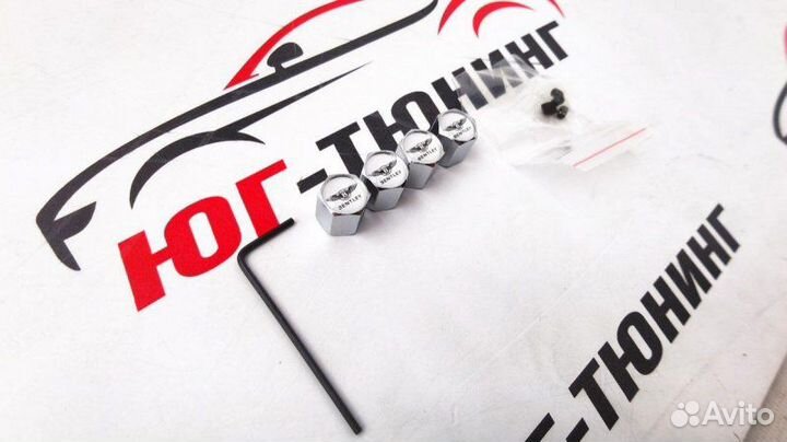 Колпачки на ниппель Bentley хром с защитой от