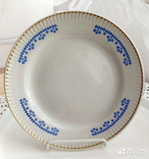 Тарелки 