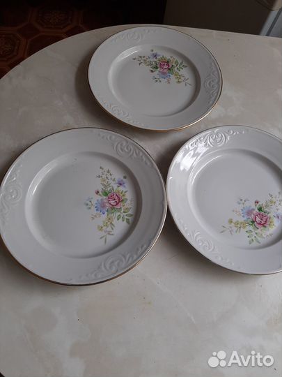Набор фарфоровых тарелок СССР