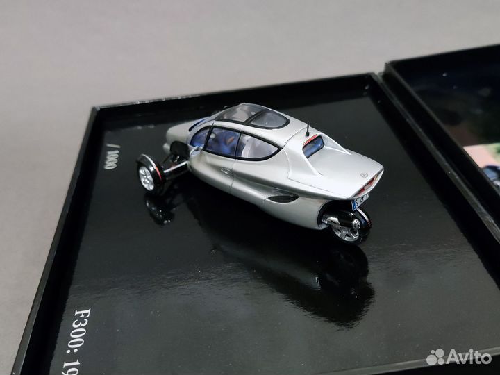 Mercedes-Benz F300 Spark 1/43