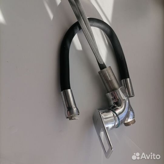 Кран шаровый на кухню гибкий