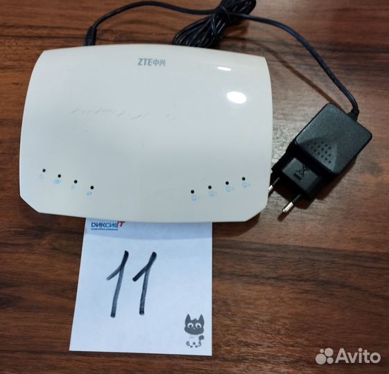 Роутер работоспособный с блоком питания