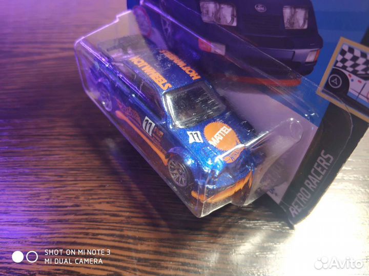 Hot wheels 2022 '87 ford sierra cosworth'