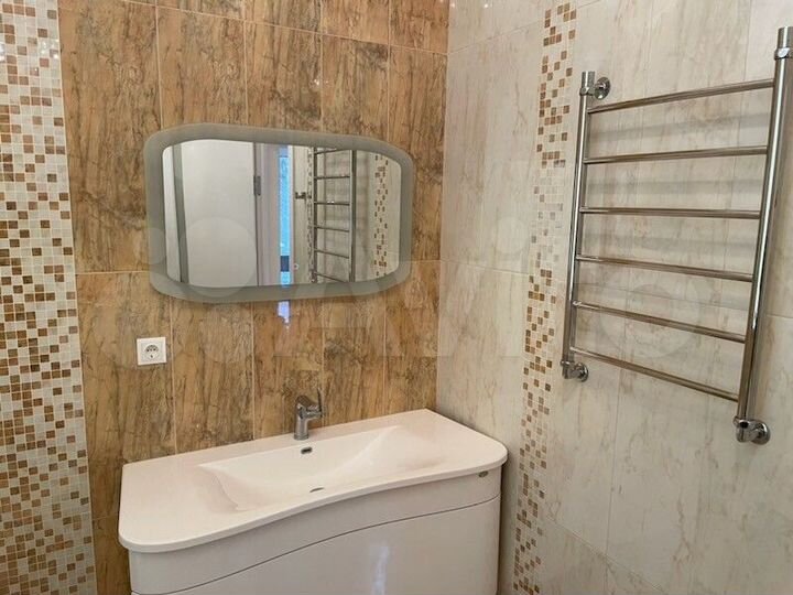 Коттедж 275 м² на участке 12,5 сот.