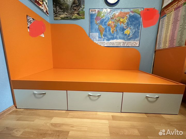 Продам кровать и шкаф