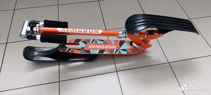 Самокат снегокат