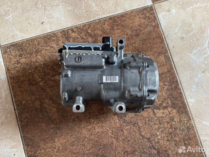 Компрессор кондиционера Lexus GS 450h