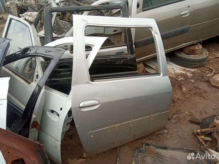 Запчасти на ладу ларгус