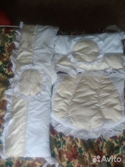 Бортики для кроватки с балдахином