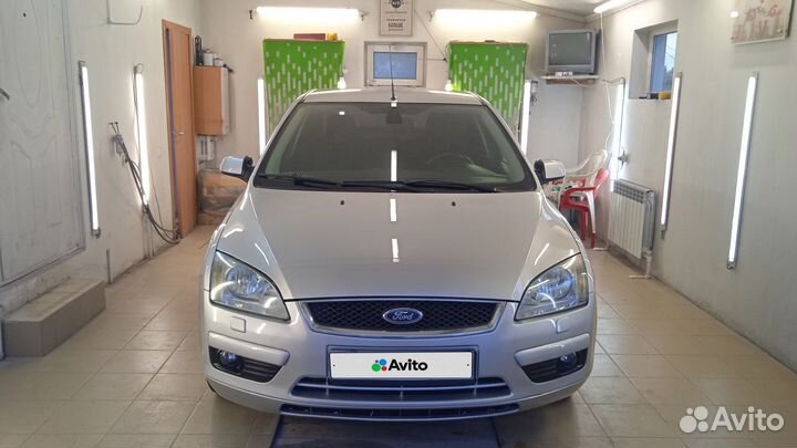Ford Focus 1.6 AT, 2006, 220 000 км