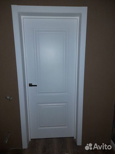 Двери межкомнатные с коробкой новые