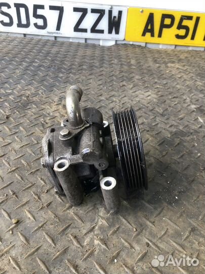 Насос гур Ford Fiesta 5