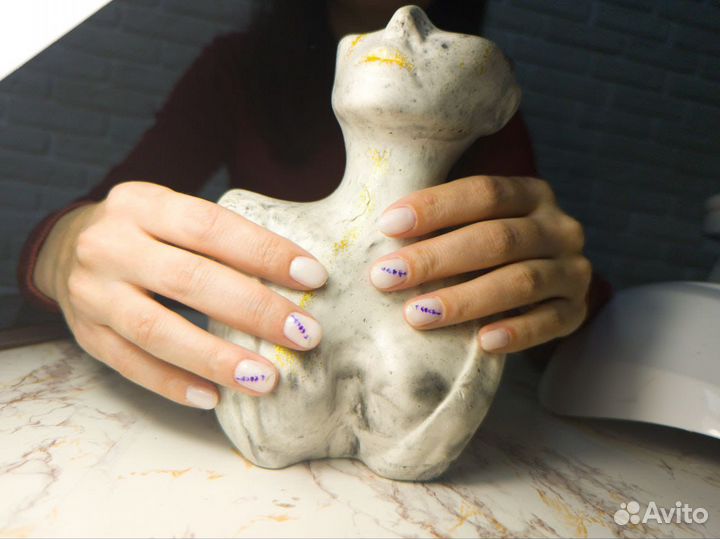 Мастер маникюра