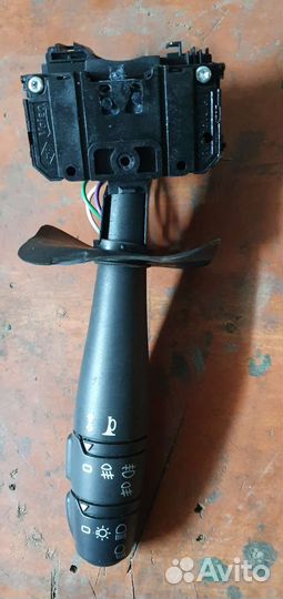 Переключатель поворотников