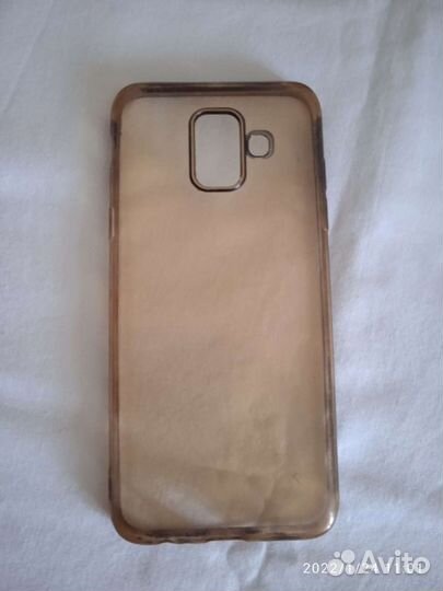 Чехол для телефона. Цена разная