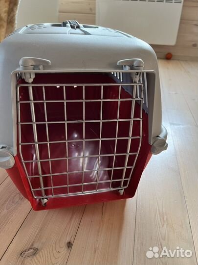 Переноска для кошек и собак