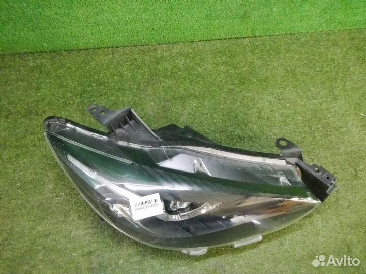 Фара правая Mazda CX-5