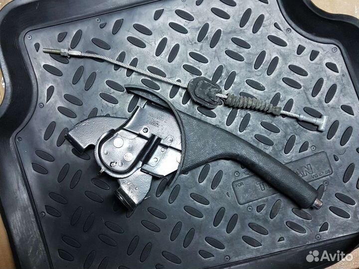 Рычаг стояночного тормоза Ручник Лифан Солано