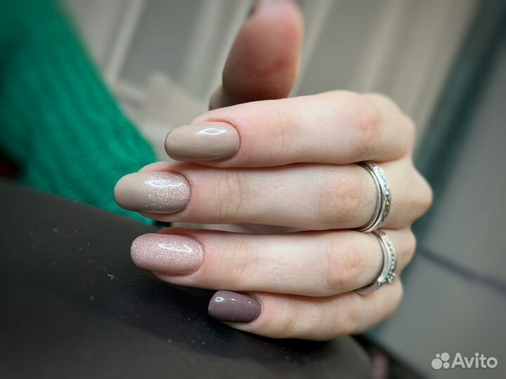 Услуги маникюра