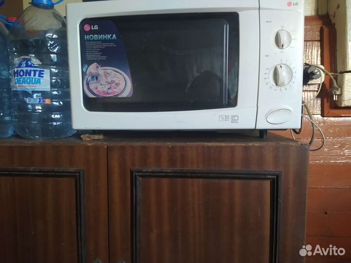 Микроволновая печь lg