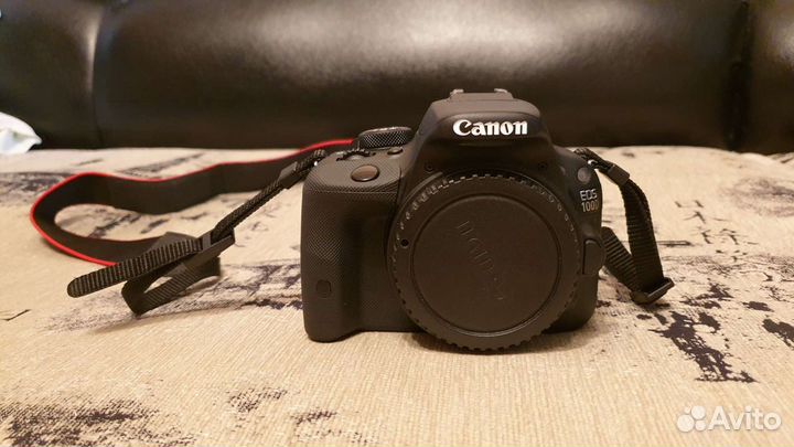 Зеркальный фотоаппарат