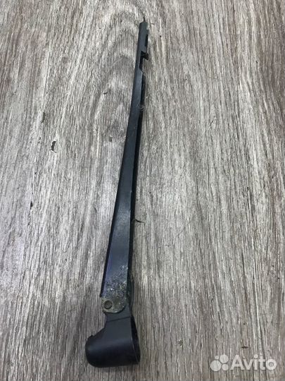 Поводок дворника задний Bmw 1 Series хетчбэк-5ти