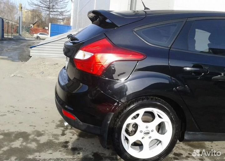 Спойлер ST ford focus 3 хэтчбек