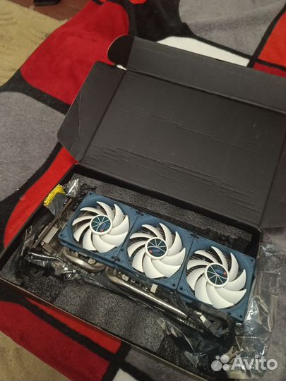 Видеокарта R9 390X 8Gb