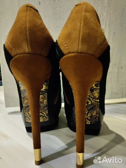 Ботильоны новые