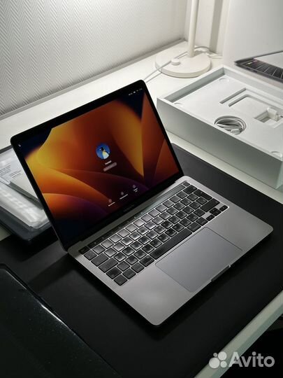 Apple MacBook Pro 13 2020