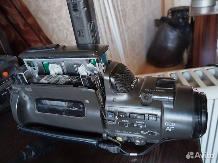 Видеокамера sony