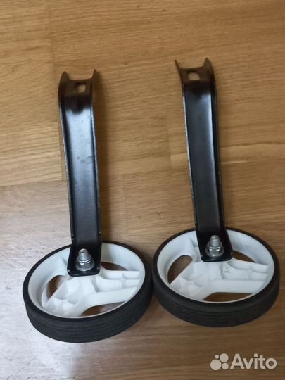 Дополнительные колеса для велосипеда на диам. 40