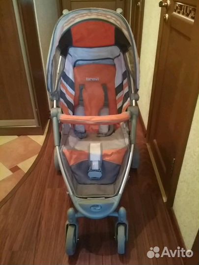 Коляска прогулочная детская brevi