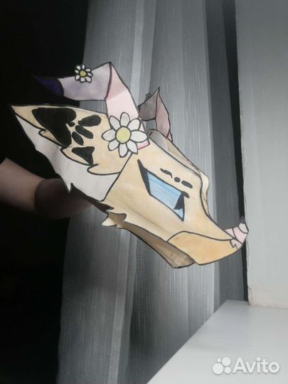 Дракон на руку из бумаги