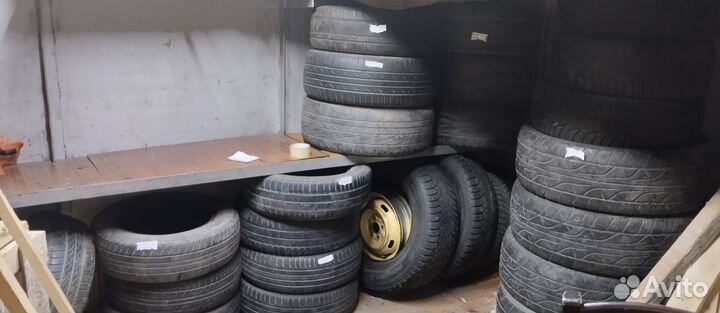 Kumho 954 235/60 R16