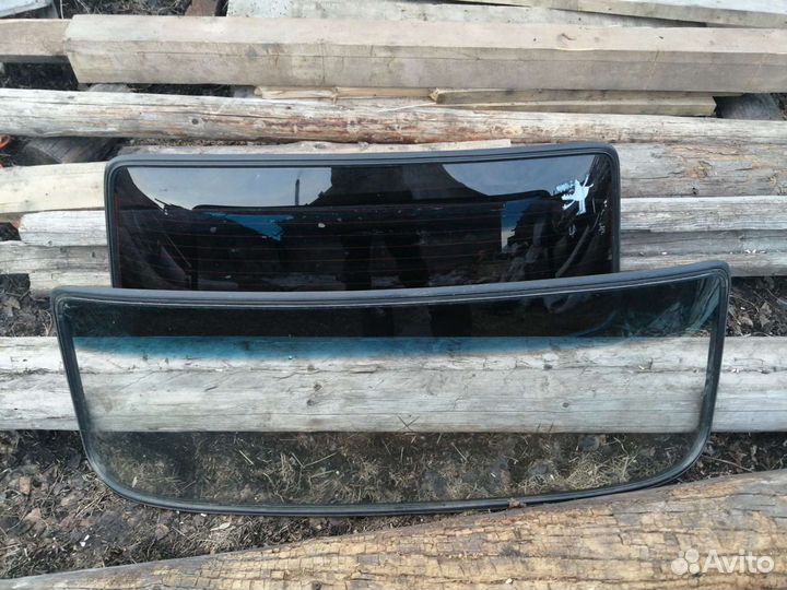 Продам лобовые стекла и кпп