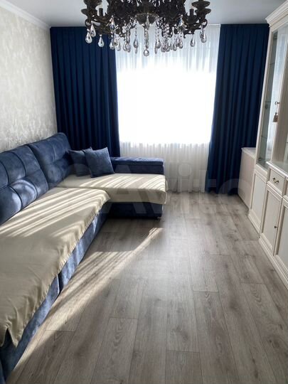 2-к. квартира, 60 м², 4/14 эт.