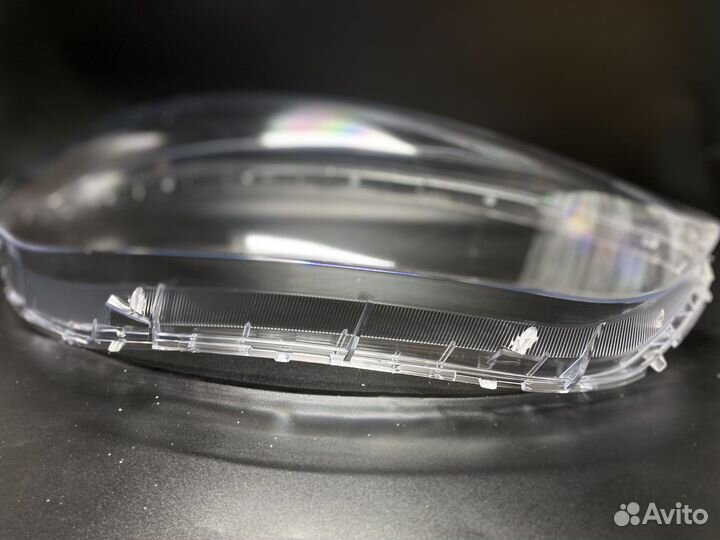 Стекло фары Hyundai Tucson II/IX35 (09-15гг.)