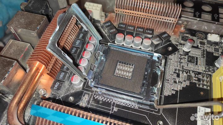 Материнская плата 775 asus p5q delux