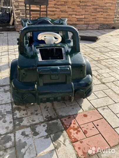 Детский электромобиль бу