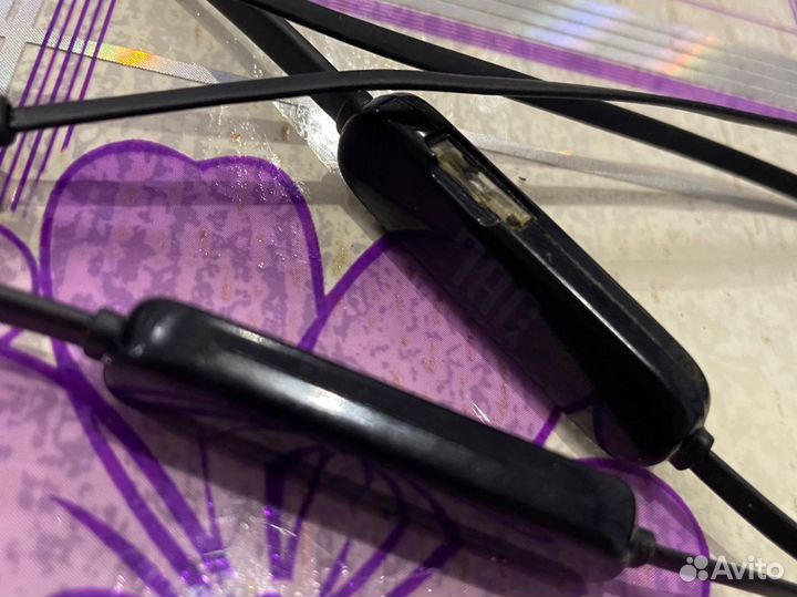 Беспроводные наушники JBL T110BT