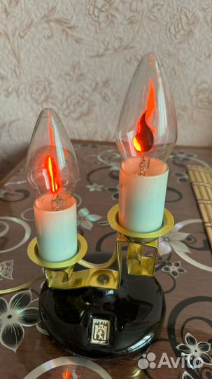 Лампа настольная с абажуром