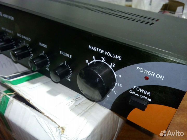 Усилитель Roxton AA35