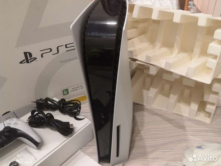 Sony PS5 /SSD825GB/ с Дисководом