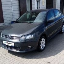 Volkswagen Polo 1.6 MT, 2014, битый, 70 000 км, с пробегом, цена 350 000 руб.