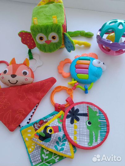 Развивающие игрушки пакетом для детей