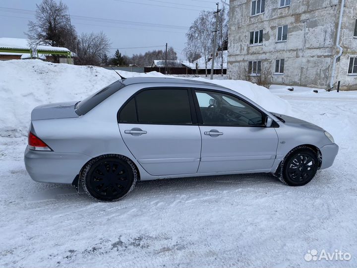 Mitsubishi Lancer 1.6 МТ, 2007, 325 000 км